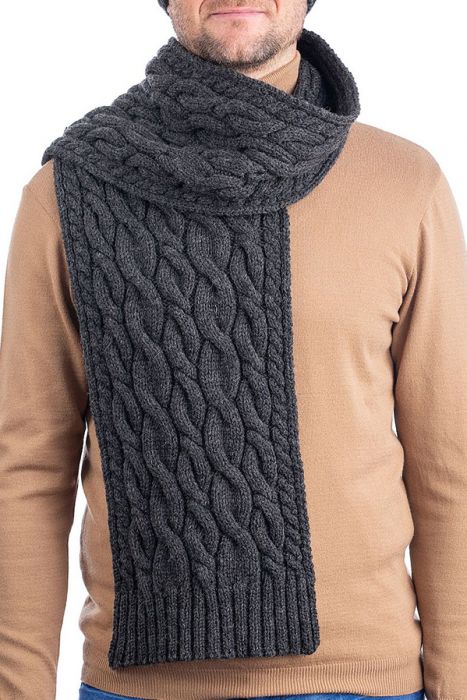 Wool Cable Knit Scarf| Cozy & Stylish Winter Accessory
